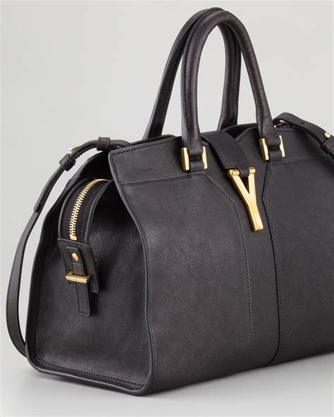 sac chyc yves saint laurent|saint laurent sac du jour.